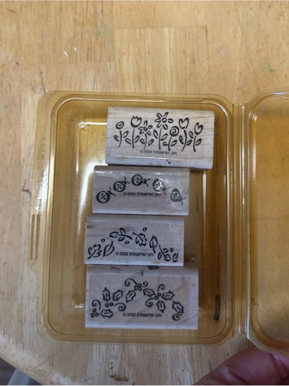 Stampin’ Up 2002 Vintage Mini Wood Rubber Stamp Set Flowers Bee